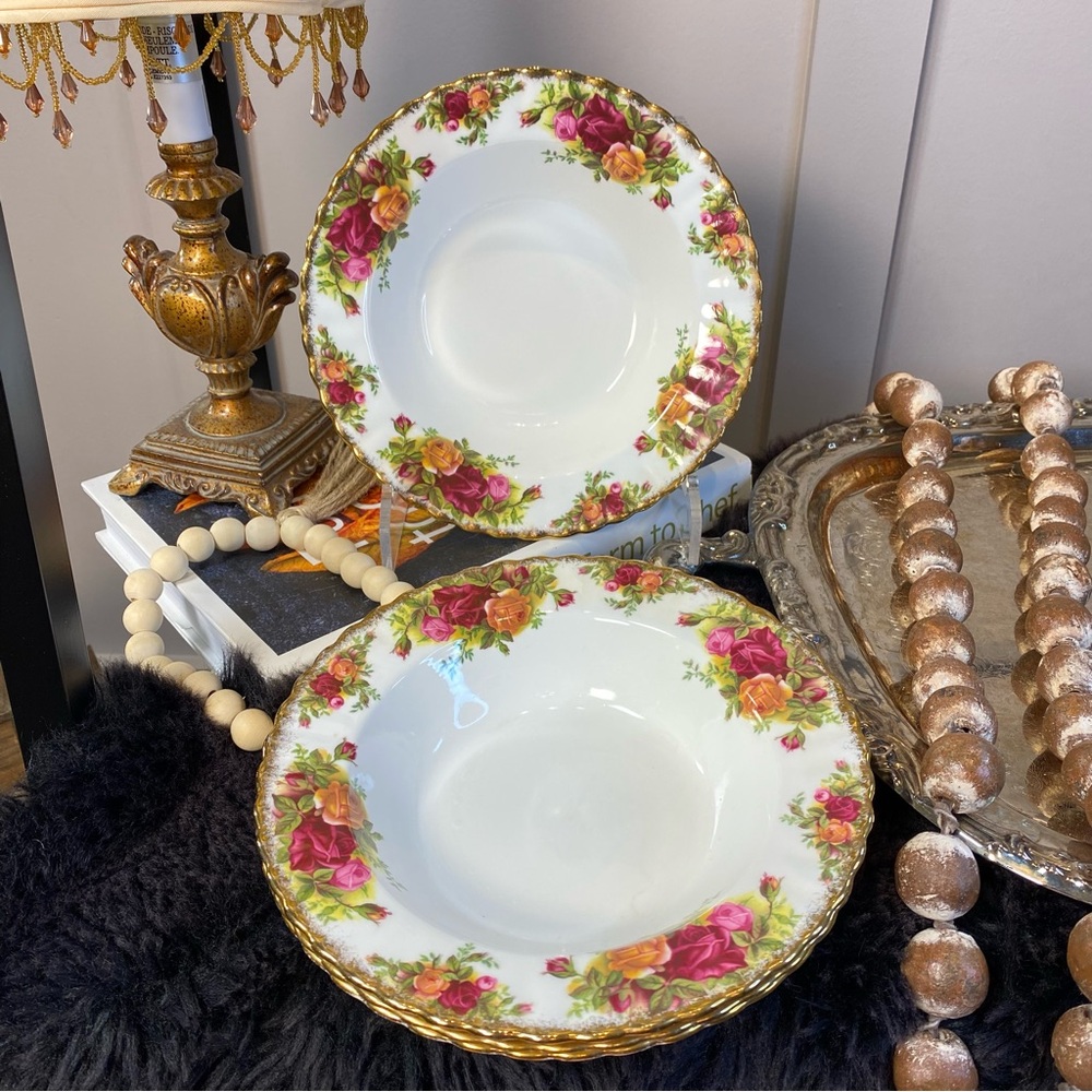 Two Royal Albert Old Country Roses Rimmed Soup Bowls Set of 2 Bone China England